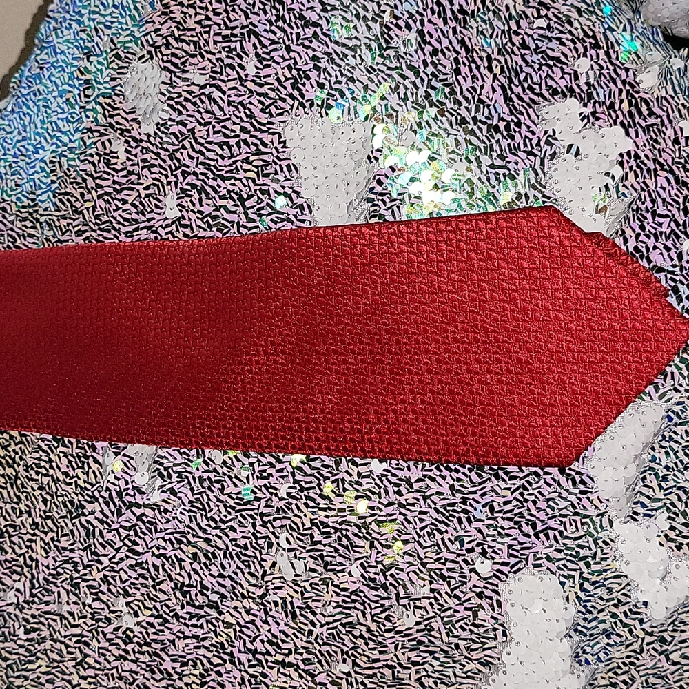 Red Tie - BRAND -ROOSTER - Picture 3 of 3